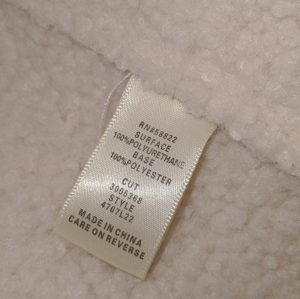 NWT Studio Cream Shearling Crop Faux Leather Jacket Medium - Picture 10 of 10